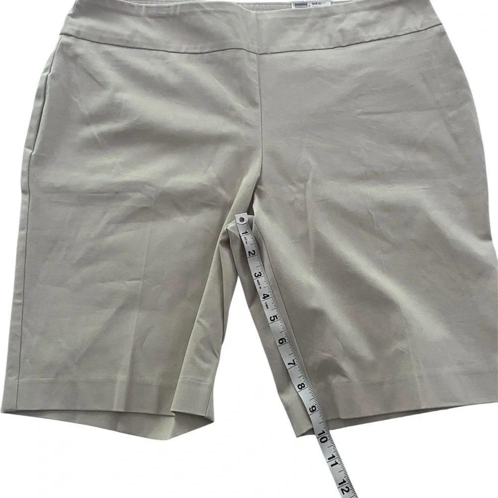 NWT Crown & Ivy Ashley Women Pull on Bermuda Shorts Size 16 - Picture 5 of 5